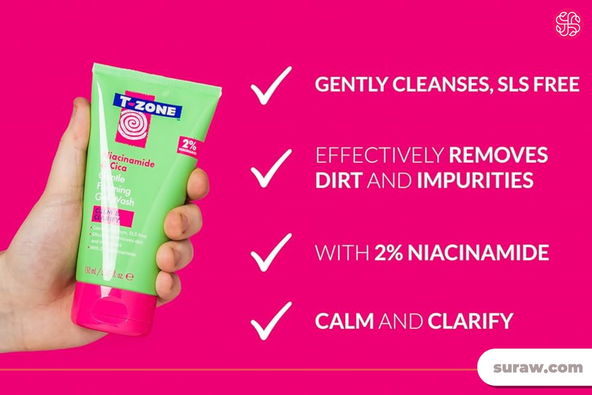 ژل شستشوی مدل نیاسینامید و سیکا Niacinamide & Cica تی زون T-zone